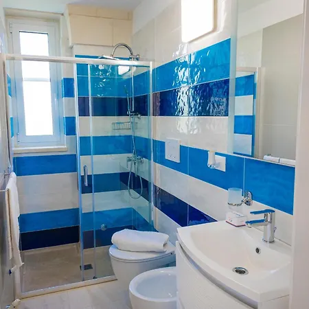 La Reimunda فيلة أوترانتو